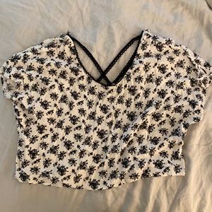 Black and white floral crop top